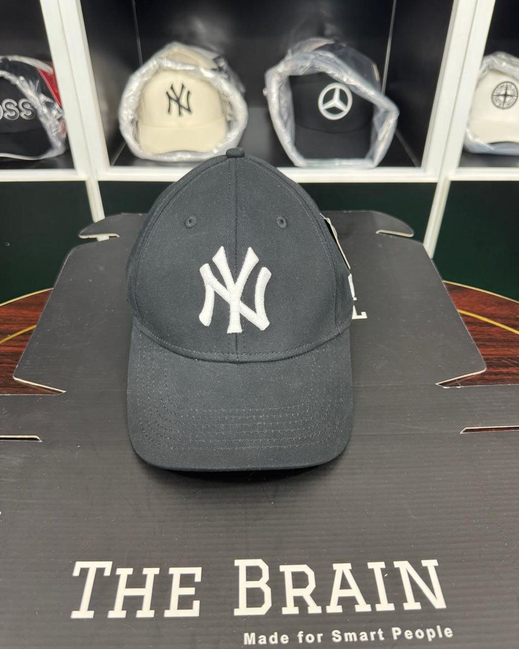 New Era Black view 4