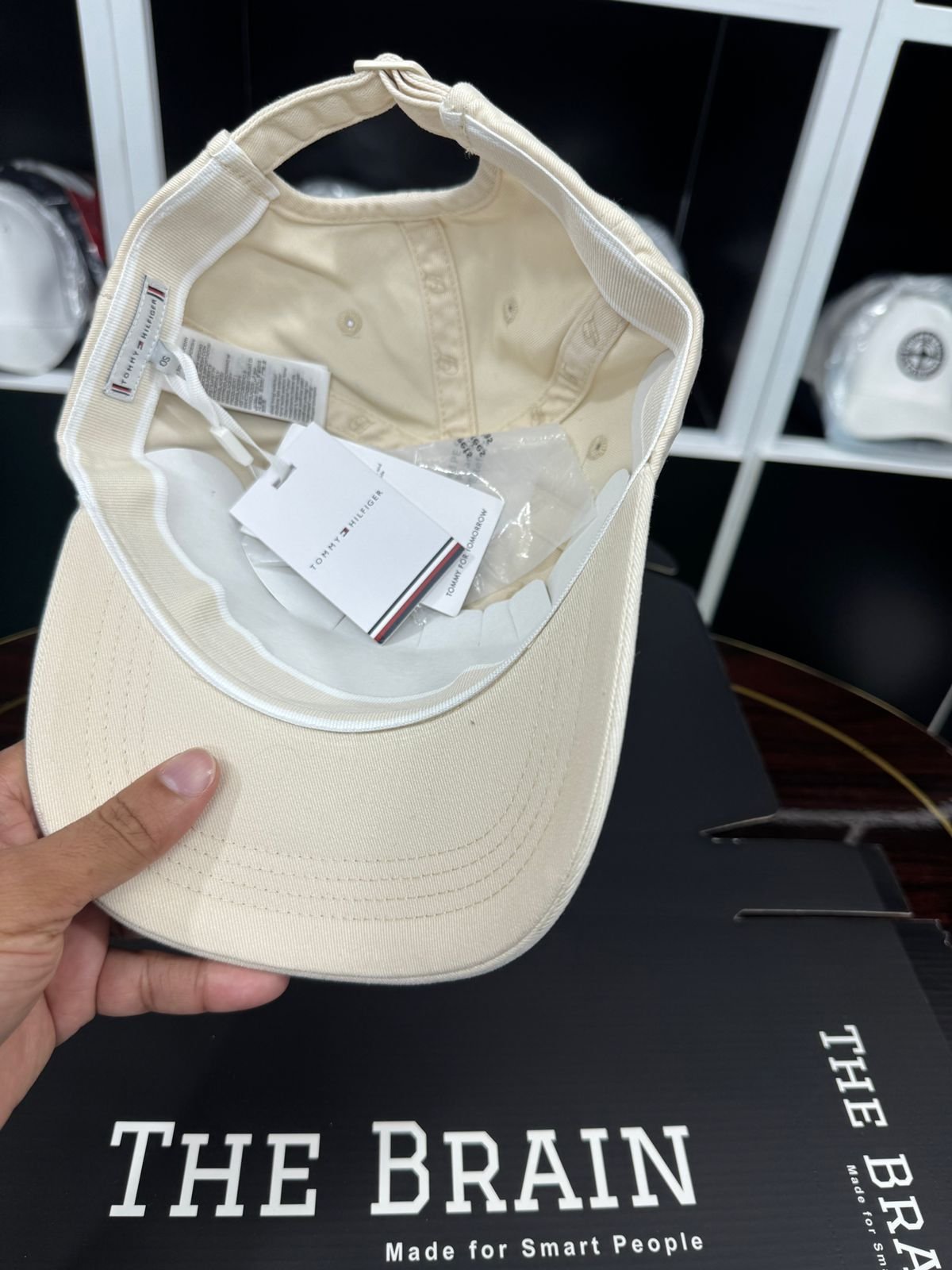 Tommy Hilfiger BL Cream view 3