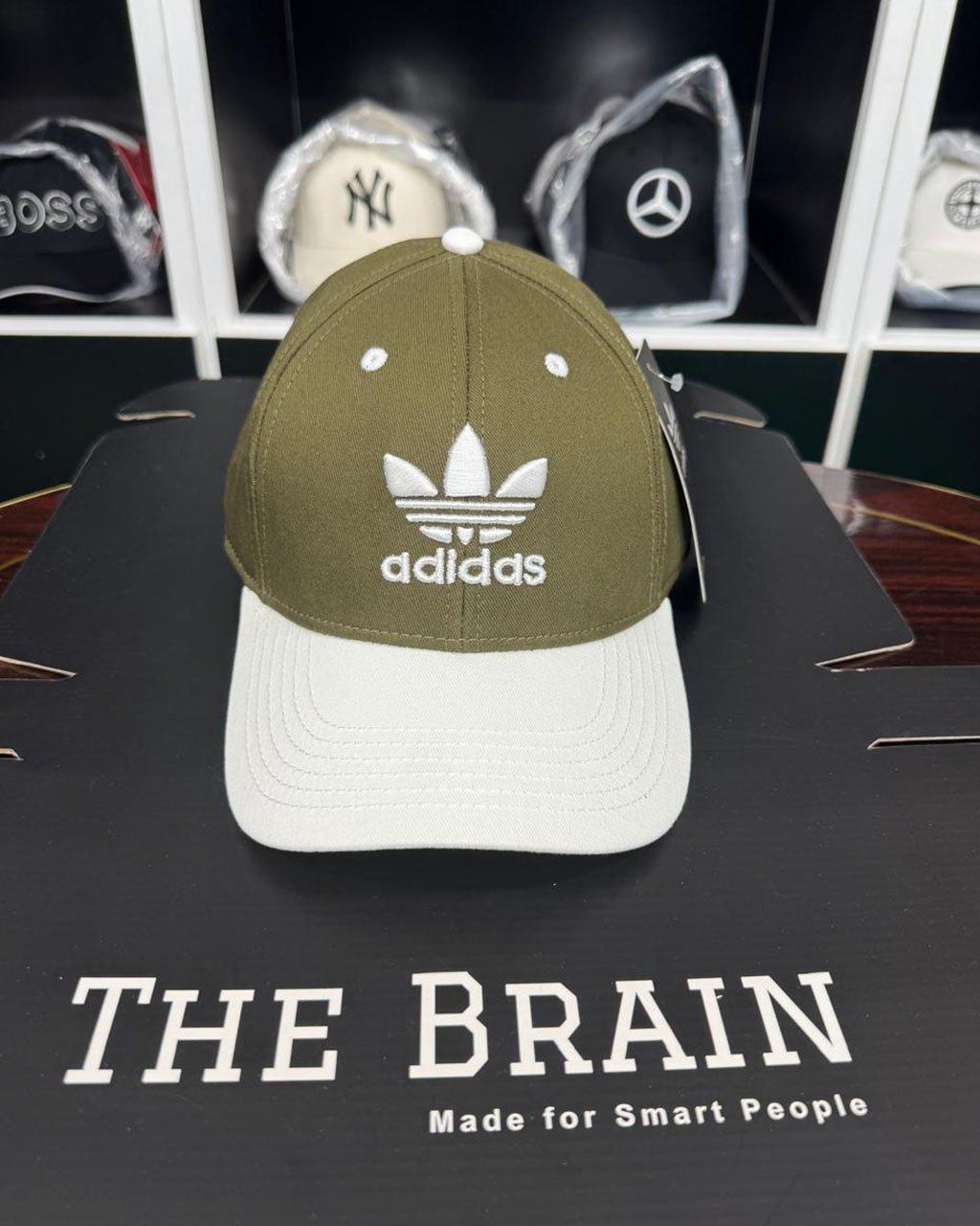 Adidas Contrast (Olive & White)