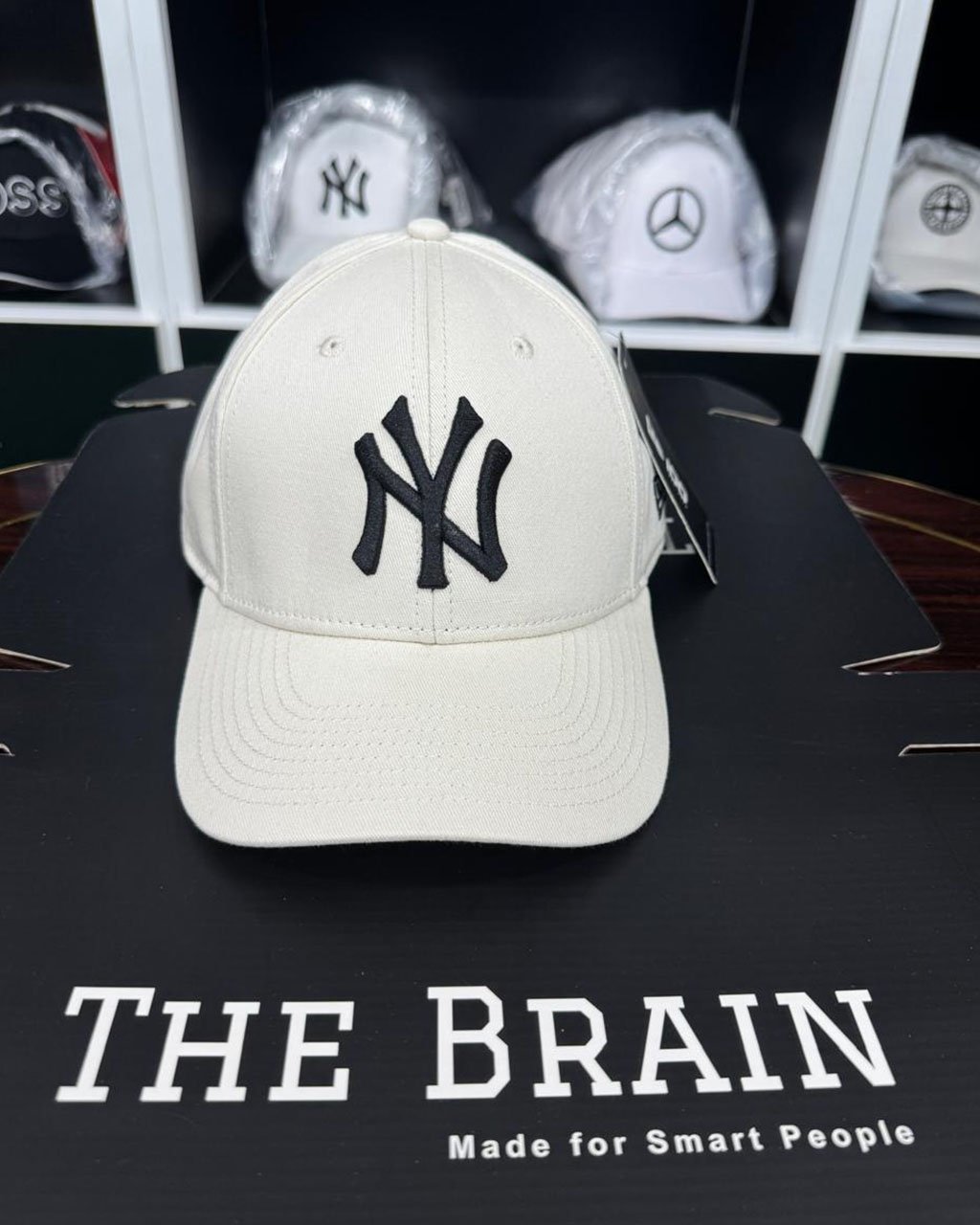 New Era Off-White view 4